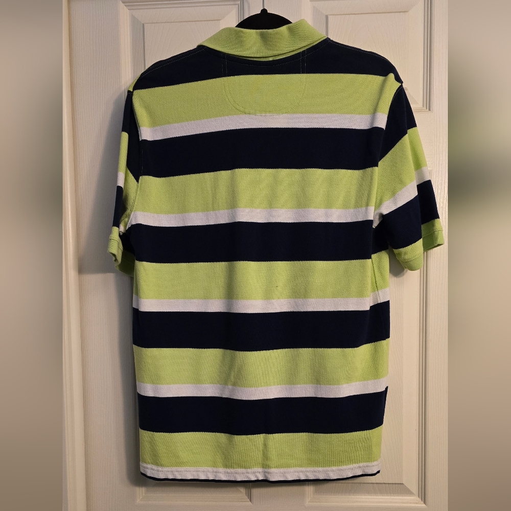 St. Johns Bay Polo Shirt. Size M - Picture 2 of 6